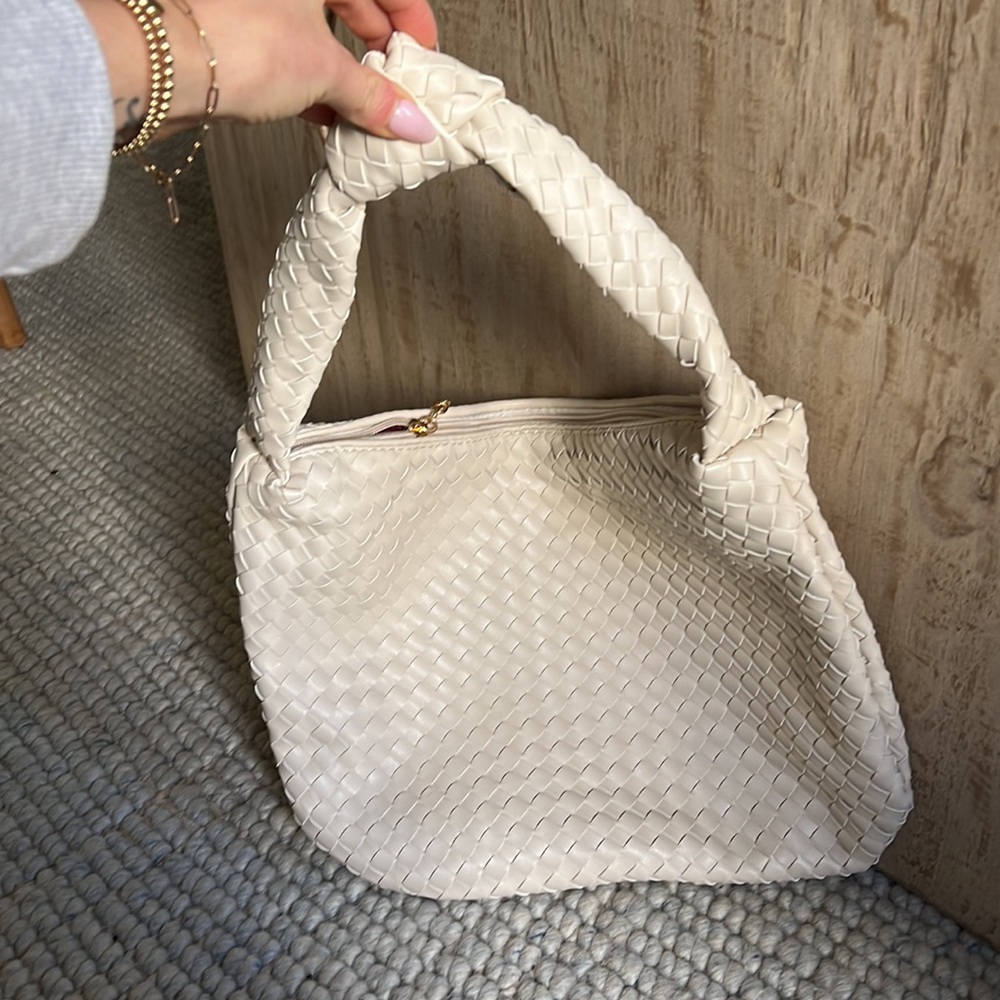 White weave shoulder bag